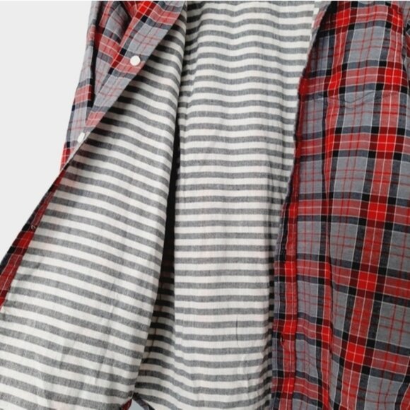 GAP Utility Sleeve Lined Plaid Button-Up Shirt Top Red Gray Kids Youth Sz XL - Picture 4 of 15